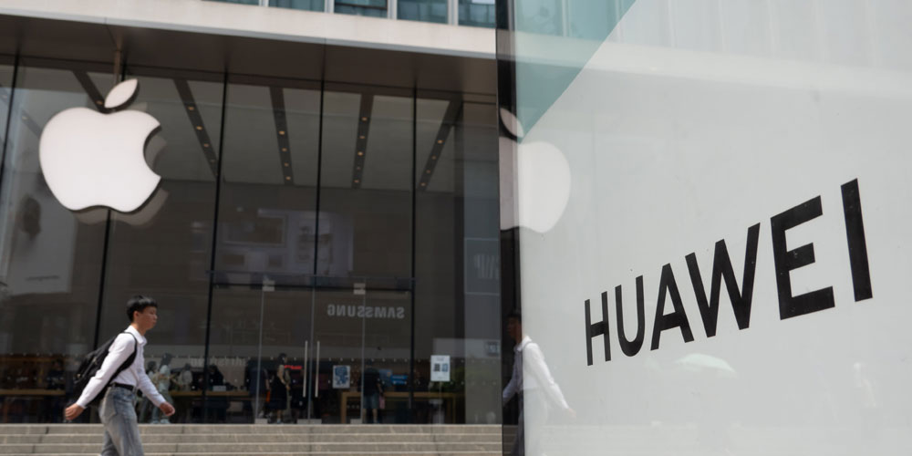 Huawei Tops Chinese Smartphone Market, Apple Sees Renewed Growth